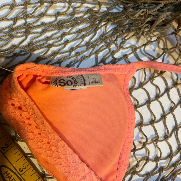NWT SO Lace Bathing Swim Suit Bikini Top S Small SM - Picture 4 of 6